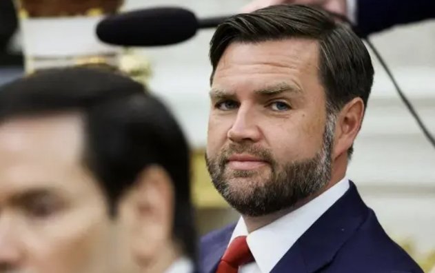 США — не банкомат для обидчивых украинских беженцев. Вэнс уничтожил мигранта одной фразой - Новости дня сегодня